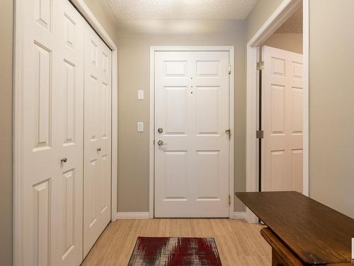 113 70 Crystal Lane, Sherwood Park, AB - Indoor Photo Showing Other Room