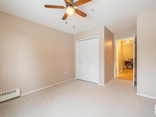 113 70 Crystal Lane, Sherwood Park, AB - Indoor Photo Showing Other Room