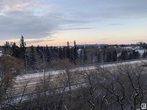 Edmonton, AB - Outdoor With View