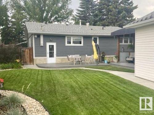 9739 148 Street, Edmonton, AB - Outdoor