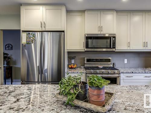 9739 148 Street, Edmonton, AB - Indoor Photo Showing Kitchen