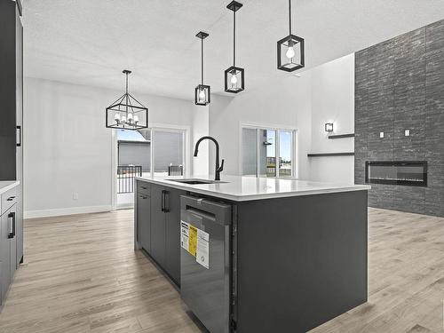 5909 19 St, Rural Leduc County, AB - Indoor Photo Showing Kitchen With Upgraded Kitchen