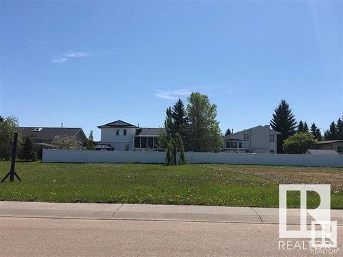 10923 106 Avenue, Westlock, AB 