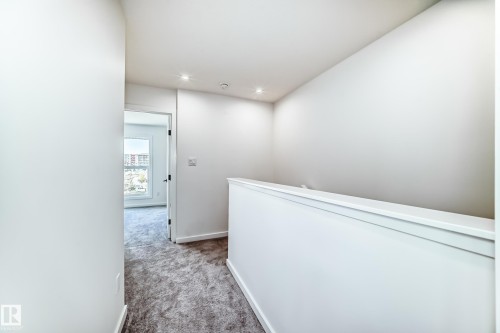 44 5 Rondeau Drive, St. Albert, AB - Indoor Photo Showing Other Room