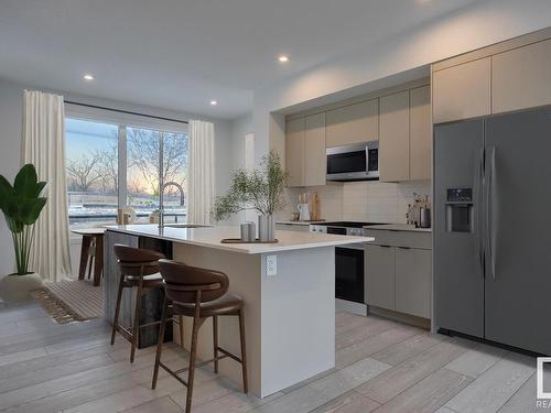 8 5 Rondeau Drive, St. Albert, AB - Indoor Photo Showing Kitchen With Upgraded Kitchen