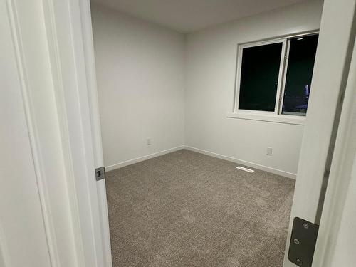 115 1025 Secord Promenade Nw, Edmonton, AB - Indoor Photo Showing Other Room