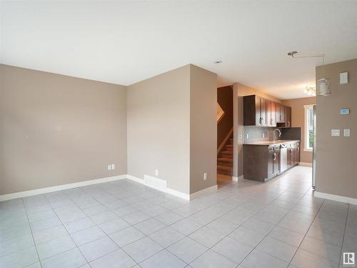 214 401 Southfork Drive, Leduc, AB - Indoor