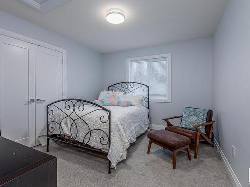 8534 81 Avenue, Edmonton, AB - Indoor Photo Showing Bedroom