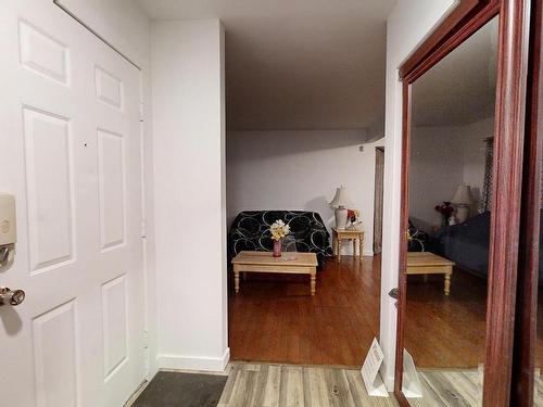 7116 187A Street, Edmonton, AB - Indoor Photo Showing Other Room