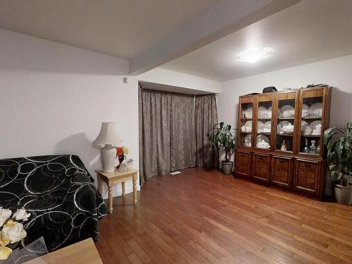 7116 187A Street, Edmonton, AB - Indoor Photo Showing Other Room