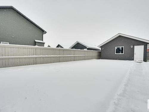 5442 Crabapple Loop, Edmonton, AB - Outdoor With Exterior