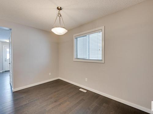 5442 Crabapple Loop, Edmonton, AB - Indoor Photo Showing Other Room