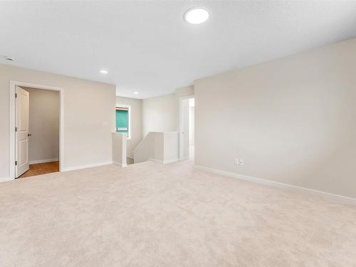 2118 Muckleplum Crescent, Edmonton, AB - Indoor Photo Showing Other Room