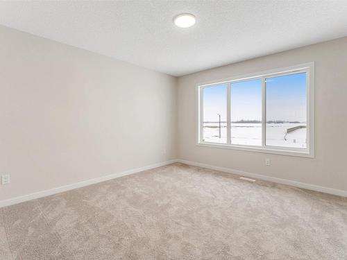 2118 Muckleplum Crescent, Edmonton, AB - Indoor Photo Showing Other Room