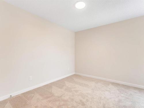 2118 Muckleplum Crescent, Edmonton, AB - Indoor Photo Showing Other Room