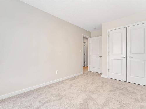 2118 Muckleplum Crescent, Edmonton, AB - Indoor Photo Showing Other Room