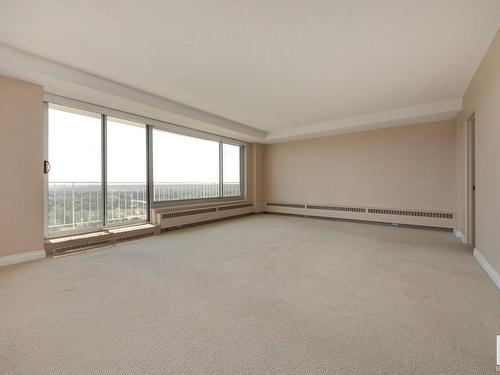 603 12207 Jasper Avenue, Edmonton, AB - Indoor Photo Showing Other Room