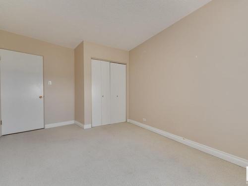 603 12207 Jasper Avenue, Edmonton, AB - Indoor Photo Showing Other Room