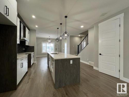 17708 59 Street, Edmonton, AB - Indoor Photo Showing Kitchen