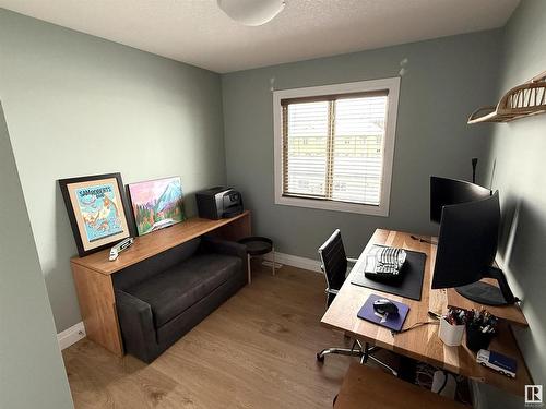 118 Gilmore Way, Spruce Grove, AB - Indoor Photo Showing Office