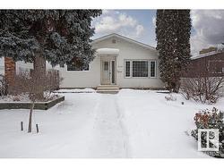 9107 74 Street  Edmonton, AB T6B 2B3