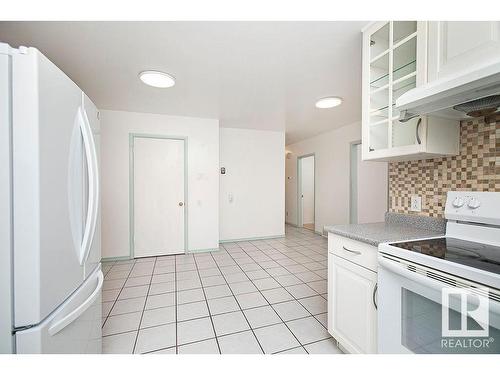 9107 74 Street, Edmonton, AB - Indoor Photo Showing Kitchen