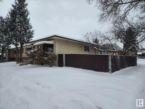 8704 122 Avenue, Edmonton, AB - Outdoor