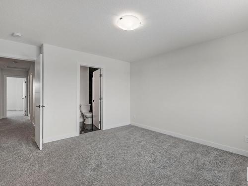 9823 107A Avenue, Morinville, AB - Indoor Photo Showing Other Room