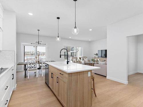 3910 Chrustawka Place, Edmonton, AB - Indoor Photo Showing Kitchen With Upgraded Kitchen