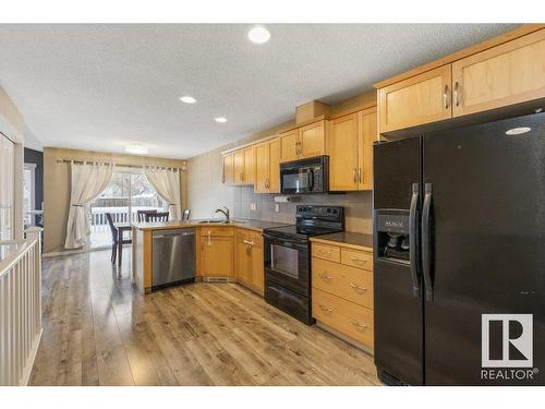 5 Nevis Close, St. Albert, AB - Indoor Photo Showing Kitchen