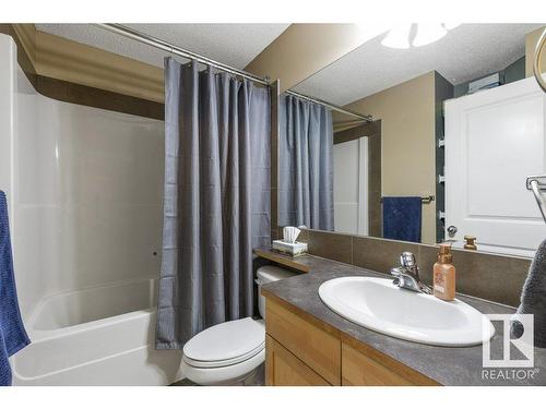 5 Nevis Close, St. Albert, AB - Indoor Photo Showing Bathroom