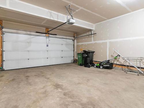 2805 16A Avenue, Edmonton, AB - Indoor Photo Showing Garage