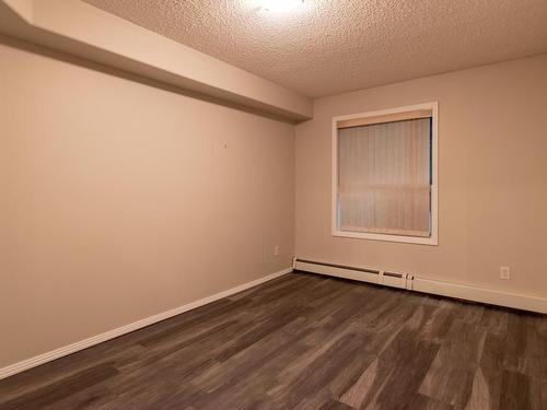 140 9704 174 Street, Edmonton, AB - Indoor Photo Showing Other Room