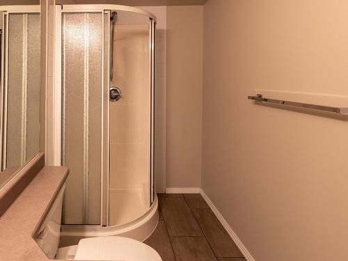 140 9704 174 Street, Edmonton, AB - Indoor Photo Showing Bathroom