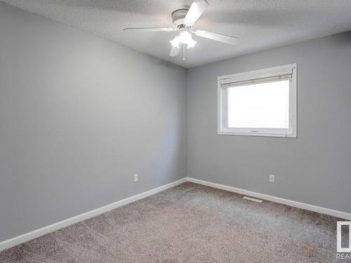 1510 Wellwood Way, Edmonton, AB - Indoor Photo Showing Other Room