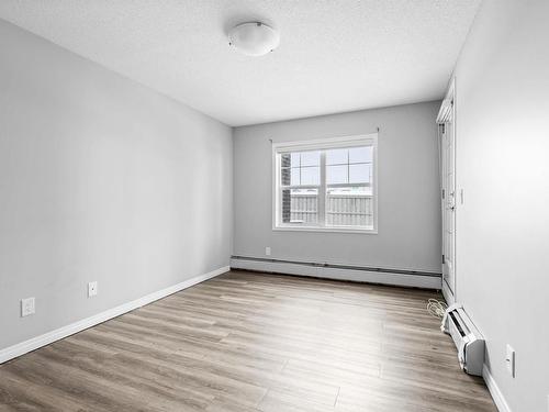 106 636 Mcallister Loop, Edmonton, AB - Indoor Photo Showing Other Room