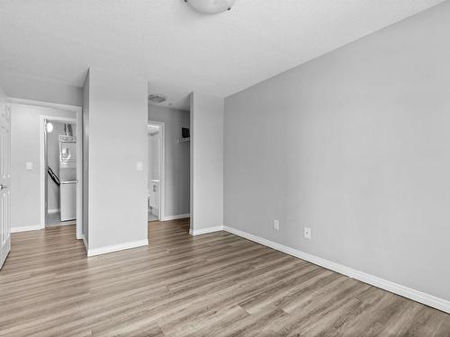 106 636 Mcallister Loop, Edmonton, AB - Indoor Photo Showing Other Room