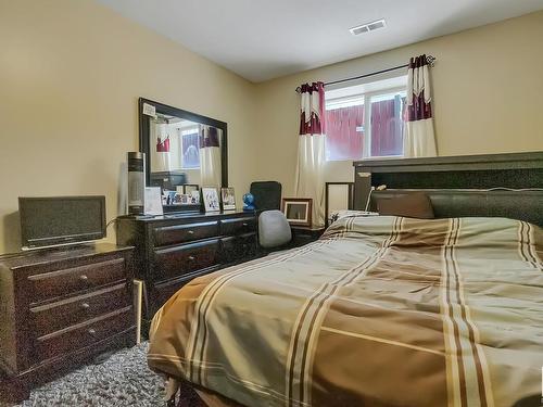 51 Durocher Street, St. Albert, AB - Indoor Photo Showing Bedroom