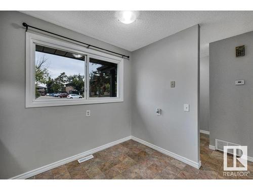 1626 37 Street, Edmonton, AB - Indoor Photo Showing Other Room