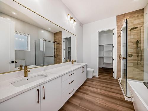 22 Meadowlink Point(E), Spruce Grove, AB - Indoor Photo Showing Bathroom