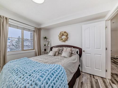 109 270 Mcconachie Drive, Edmonton, AB - Indoor Photo Showing Bedroom