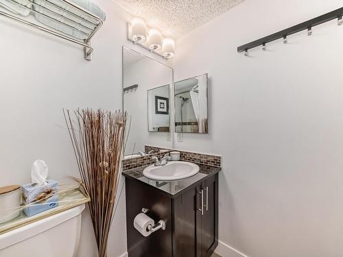 109 270 Mcconachie Drive, Edmonton, AB - Indoor Photo Showing Bathroom