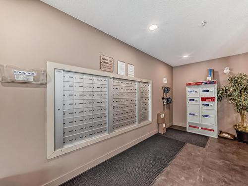 109 270 Mcconachie Drive, Edmonton, AB - Indoor Photo Showing Other Room