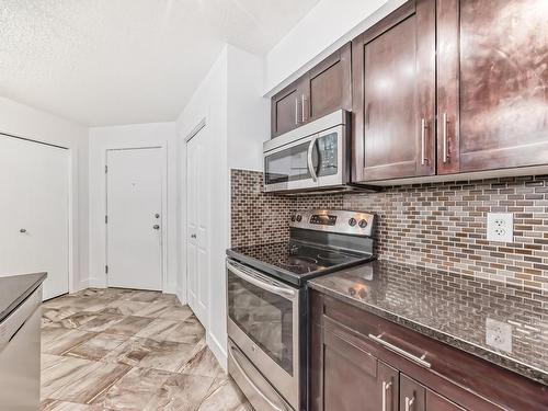 109 270 Mcconachie Drive, Edmonton, AB - Indoor Photo Showing Kitchen