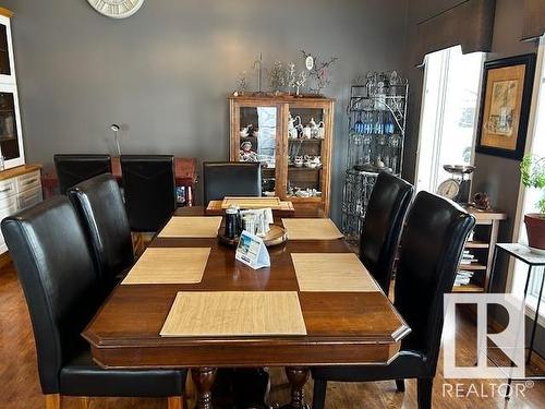 4428 56 Avenue, Lamont, AB - Indoor Photo Showing Dining Room