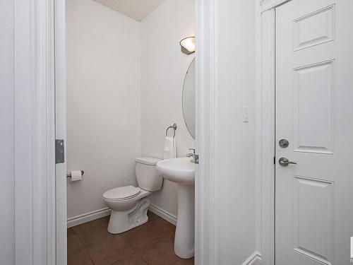 127 89 Rue Monette, Beaumont, AB - Indoor Photo Showing Bathroom