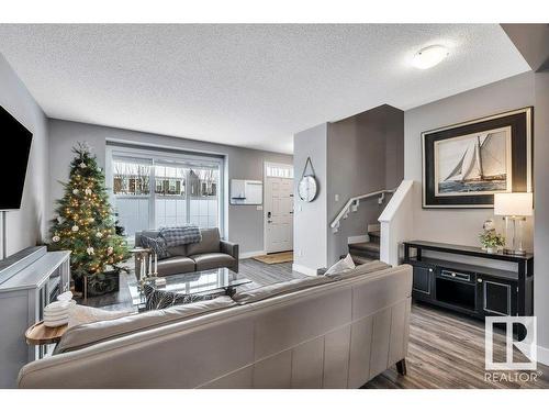 2114 24 Street, Edmonton, AB - Indoor Photo Showing Living Room