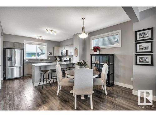 2114 24 Street, Edmonton, AB - Indoor