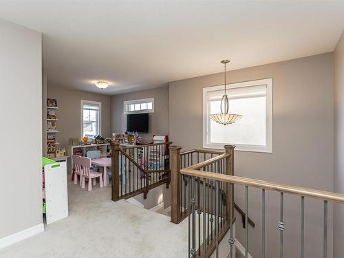 2307 Warry Court, Edmonton, AB - Indoor Photo Showing Other Room