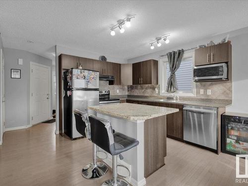 89 Keystone Crescent, Leduc, AB - Indoor Photo Showing Kitchen